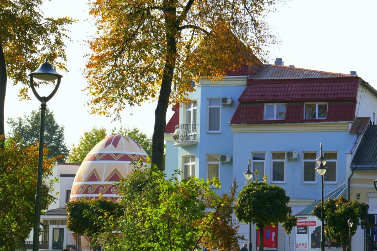 Pysanka Hotel Kolomiya Buitenkant foto